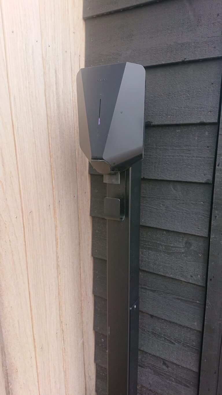 Laadpaal, Wallbox, Louwers Elektro Service, elektricien Best,